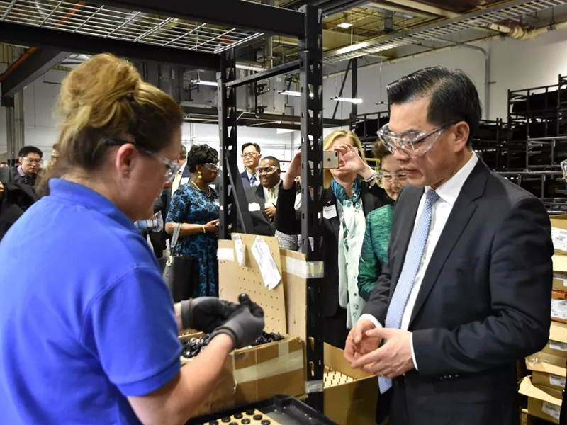 中國駐紐約總領事黃屏大使：非常高興看見福耀在美的發(fā)展，Unbelievable！